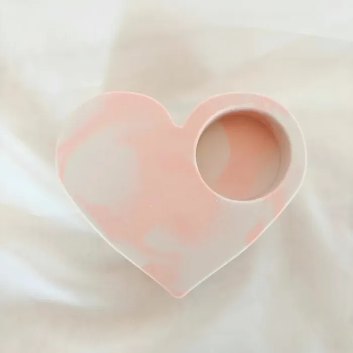 Amor Iluminado - Peça de Jesmonite em Forma de Coração - Image 3